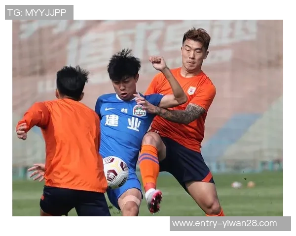 上海与山东热身赛精彩回顾球员表现与战术分析全景解读